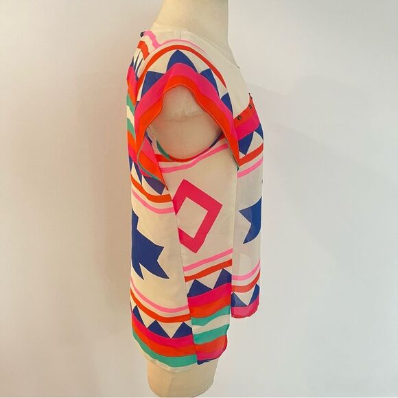 Francesca’s Birdcage Aztec Geometric Tribal Print Chiffon High Low Blouse Medium - Picture 4 of 7